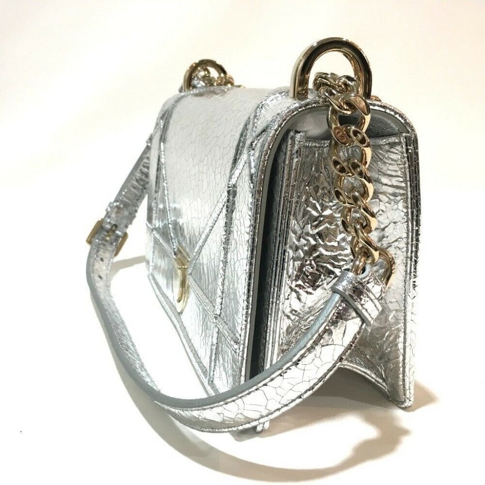 AUTHENTIC UNUSED DIOR Small flap DIORAMA Shoulder Bag Silver/GoldHW - Picture 3 of 8